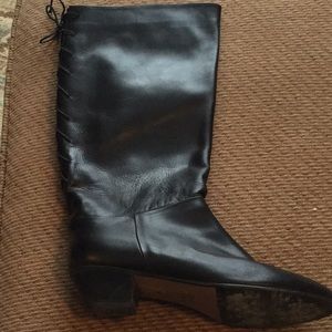 Sudini boots black With fleece tie up the back